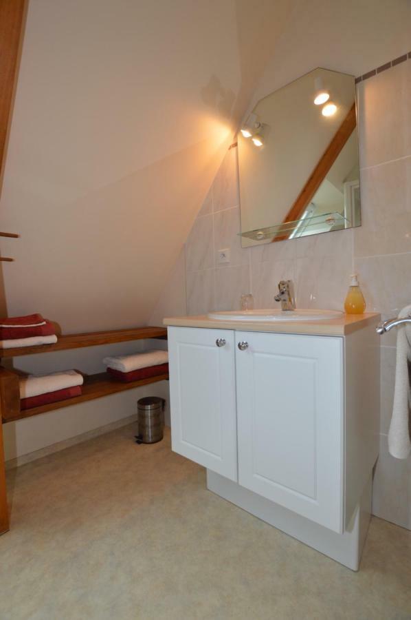 La Roche Bed and Breakfast Saint-Etienne-en-Cogles Exterior foto